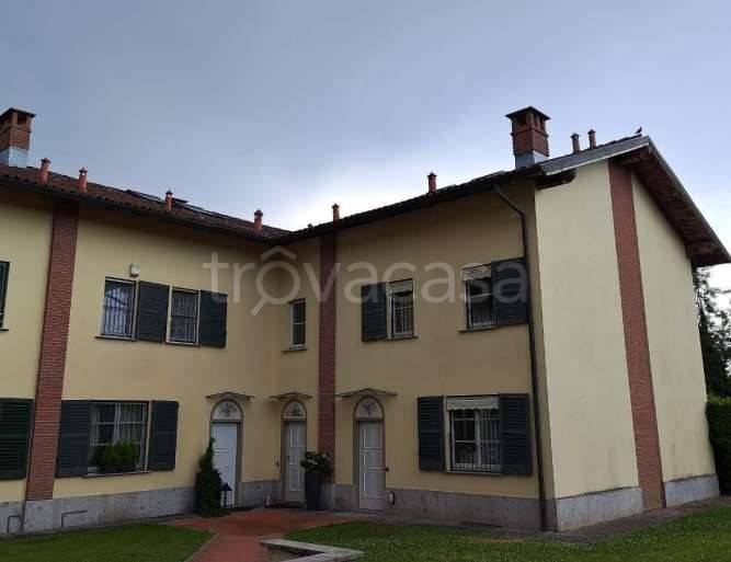 casa indipendente in vendita a Villasanta