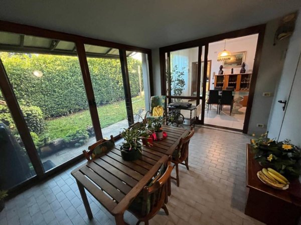 casa indipendente in vendita a Villasanta in zona Sant'Alessandro