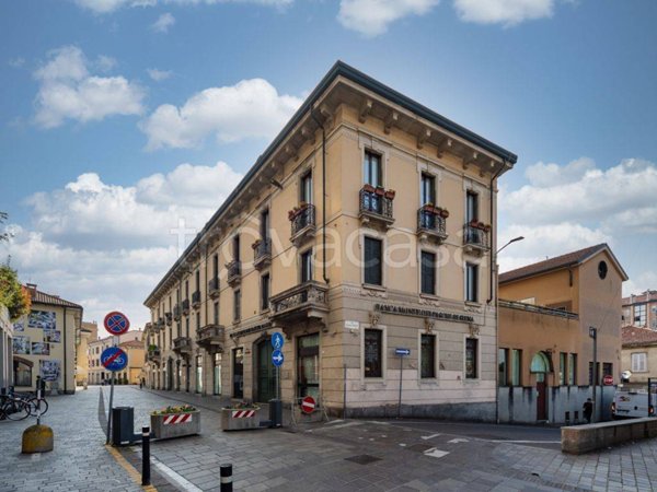 appartamento in vendita a Villasanta in zona La Santa