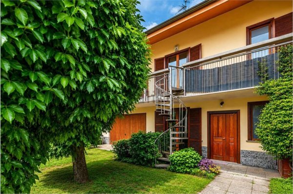 casa indipendente in vendita a Villasanta in zona Sant'Alessandro