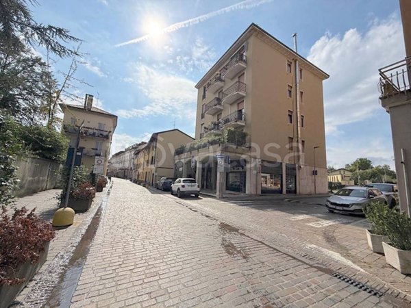 appartamento in vendita a Villasanta in zona La Santa