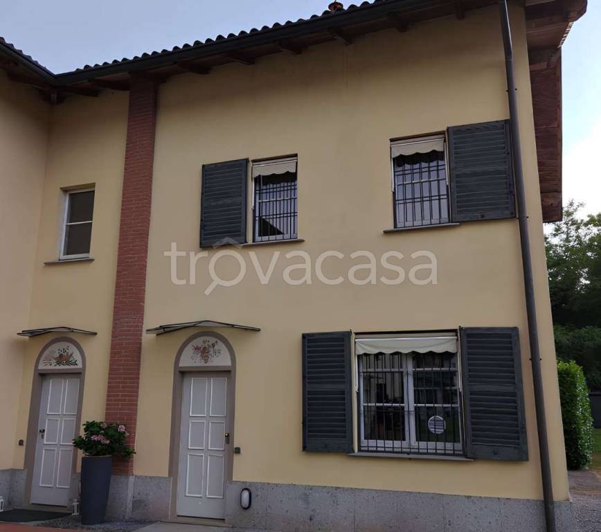 appartamento in vendita a Villasanta