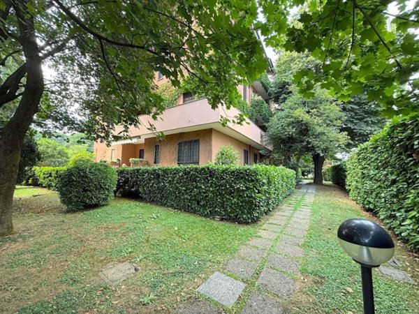 appartamento in vendita a Villasanta in zona San Fiorano