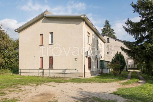 appartamento in vendita a Villasanta in zona La Santa