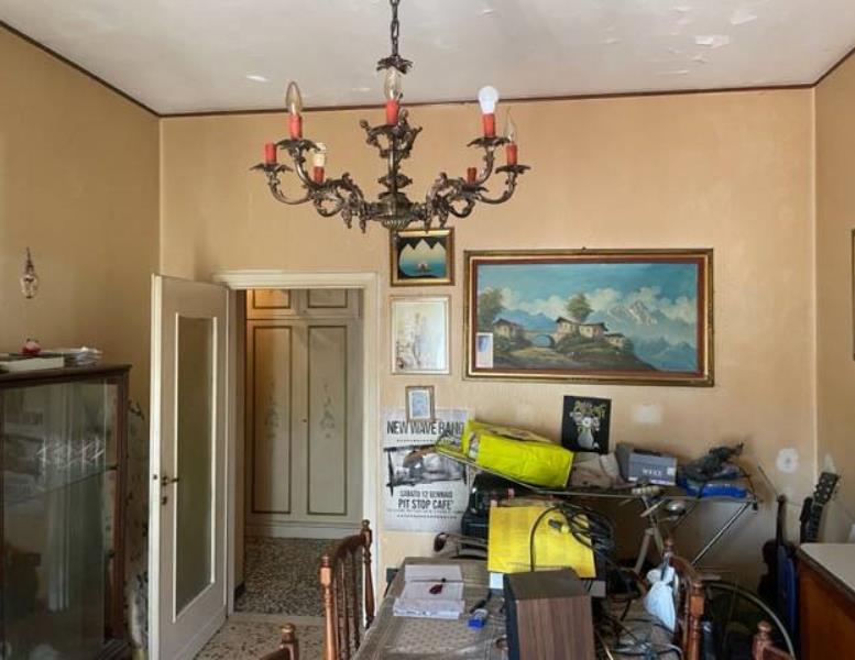 appartamento in vendita a Vimercate in zona Centro Storico