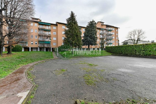 appartamento in vendita a Vimercate