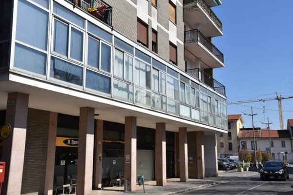 ufficio in vendita a Vimercate in zona Centro Storico
