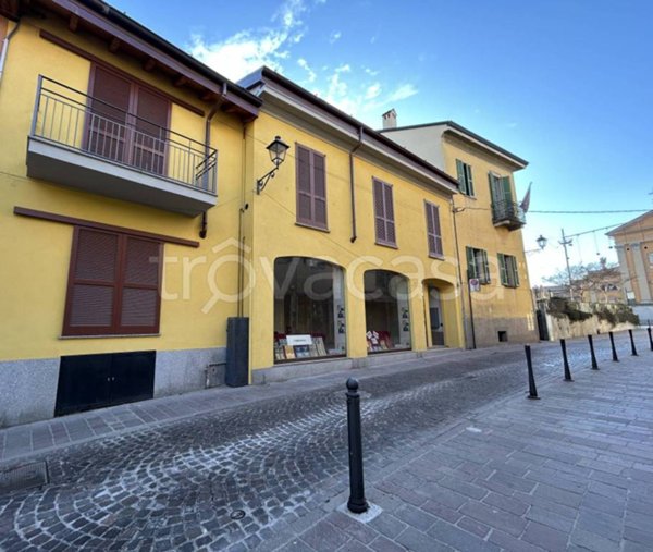 appartamento in vendita a Vimercate in zona Oreno