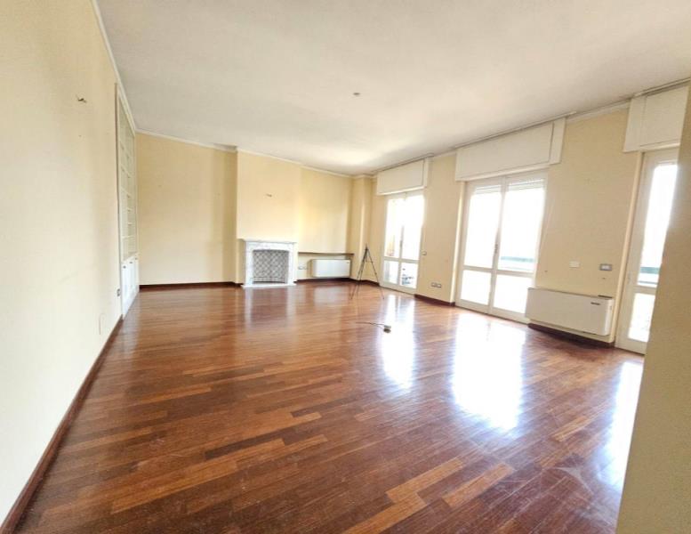 appartamento in vendita a Vimercate