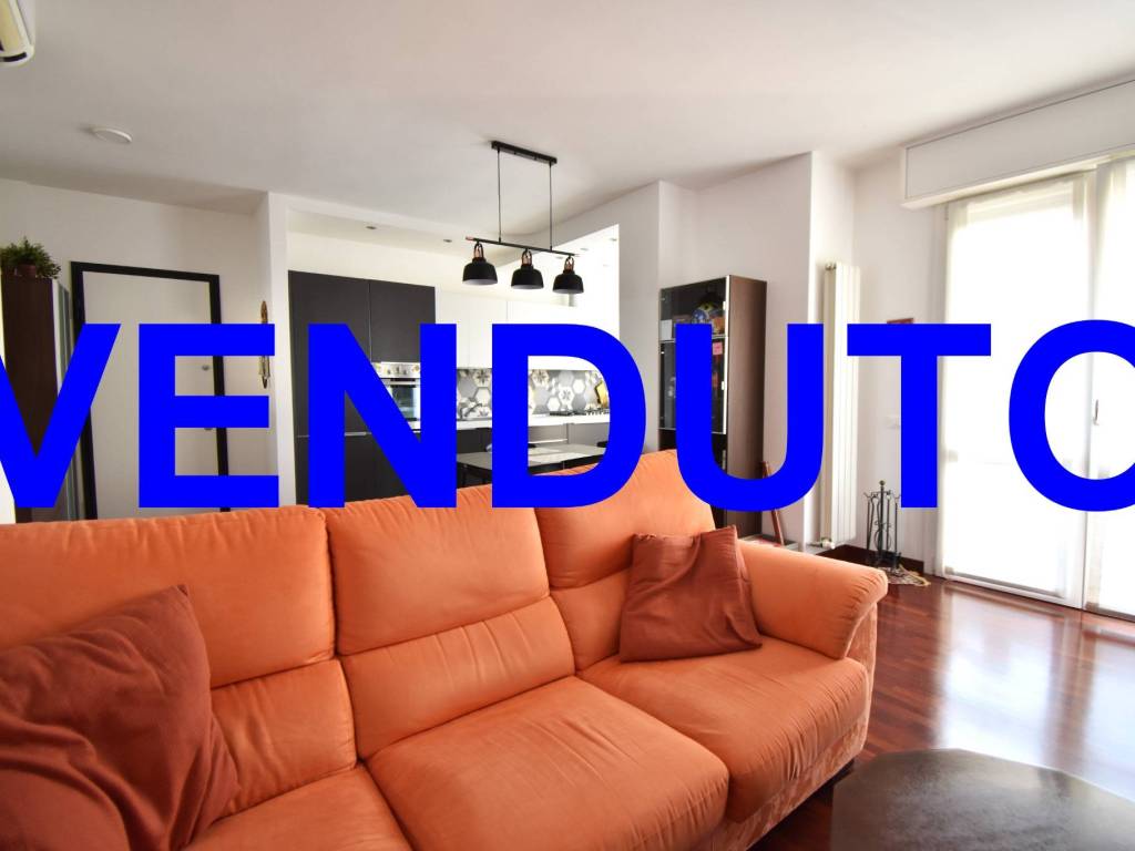 appartamento in vendita a Vimercate