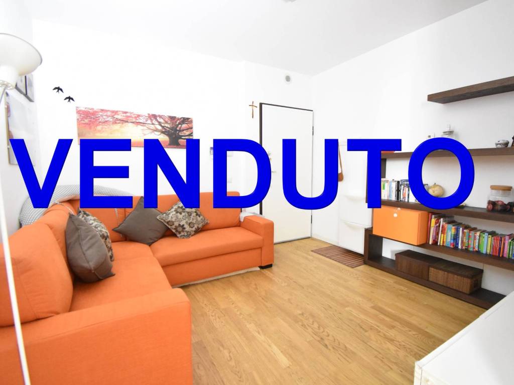 appartamento in vendita a Vimercate in zona Oreno