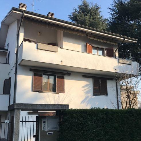 appartamento in vendita a Vimercate