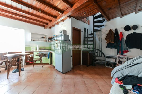 appartamento in vendita a Vimercate
