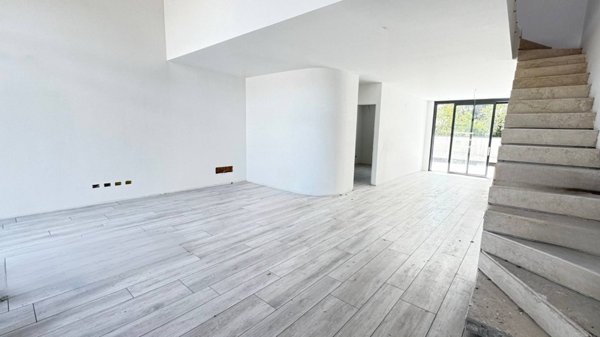 casa indipendente in vendita a Vimercate in zona Centro Storico