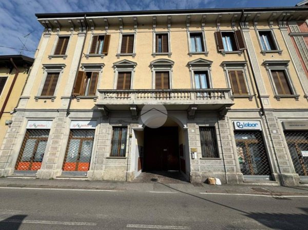 appartamento in vendita a Vimercate