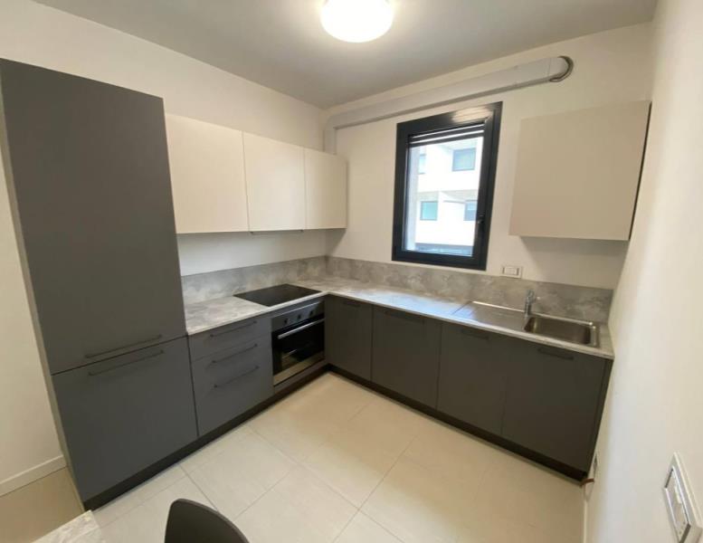 appartamento in vendita a Vimercate in zona Centro Storico