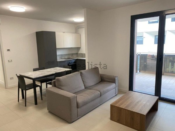 appartamento in vendita a Vimercate