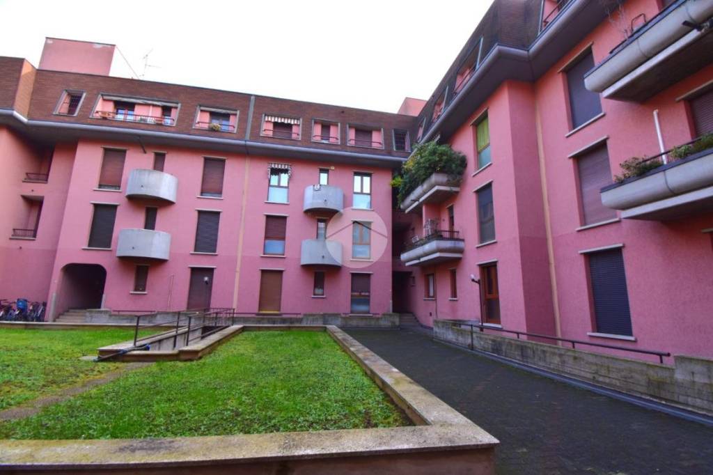 appartamento in vendita a Vimercate