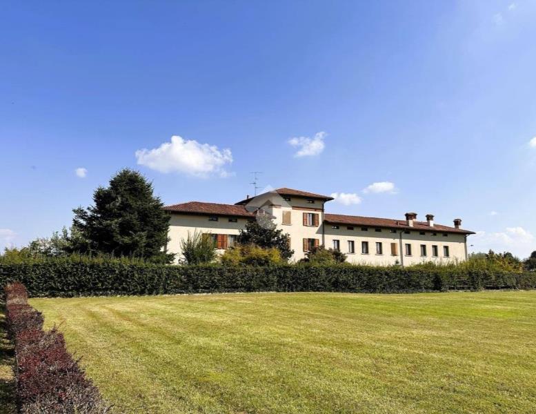 appartamento in vendita a Vimercate