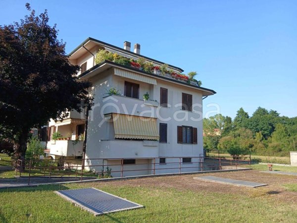 appartamento in vendita a Vimercate