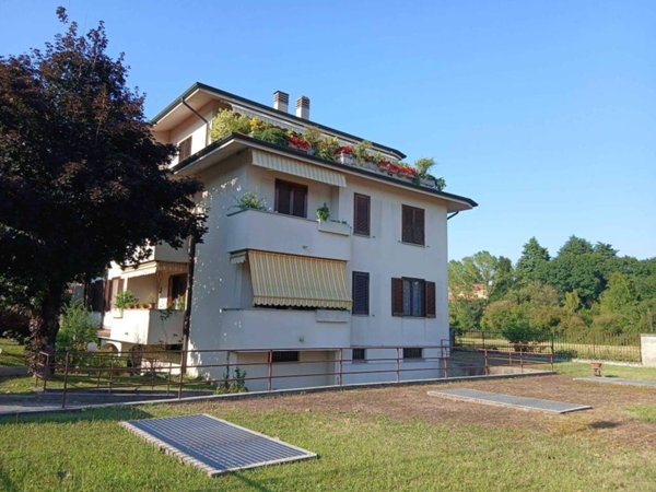 appartamento in vendita a Vimercate