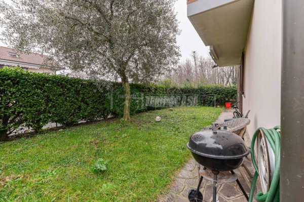 appartamento in vendita a Vimercate