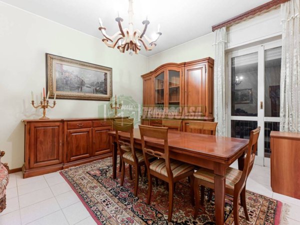 appartamento in vendita a Vimercate