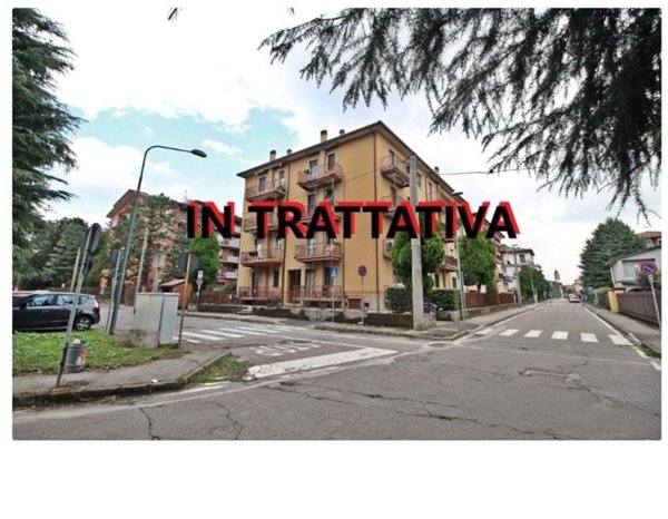 appartamento in vendita a Vimercate in zona Oreno