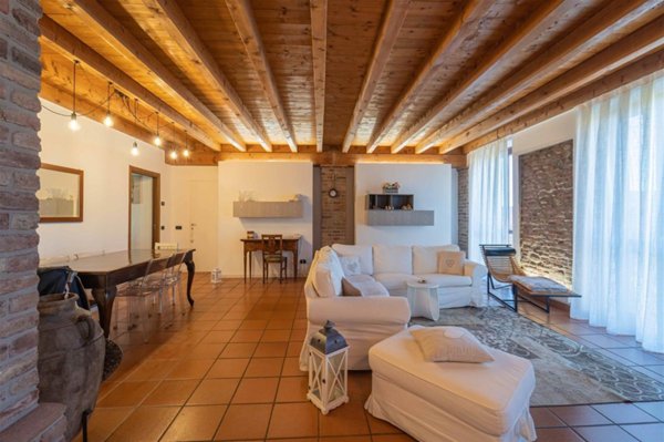 appartamento in vendita a Vimercate