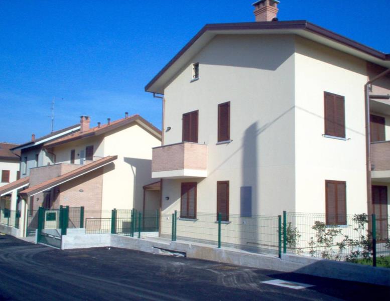 appartamento in vendita a Vimercate in zona Oreno