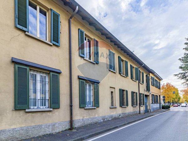 casa indipendente in vendita a Vimercate in zona Centro Storico
