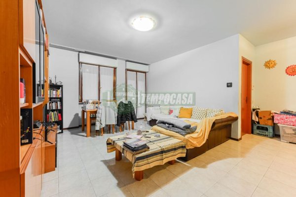 appartamento in vendita a Vimercate