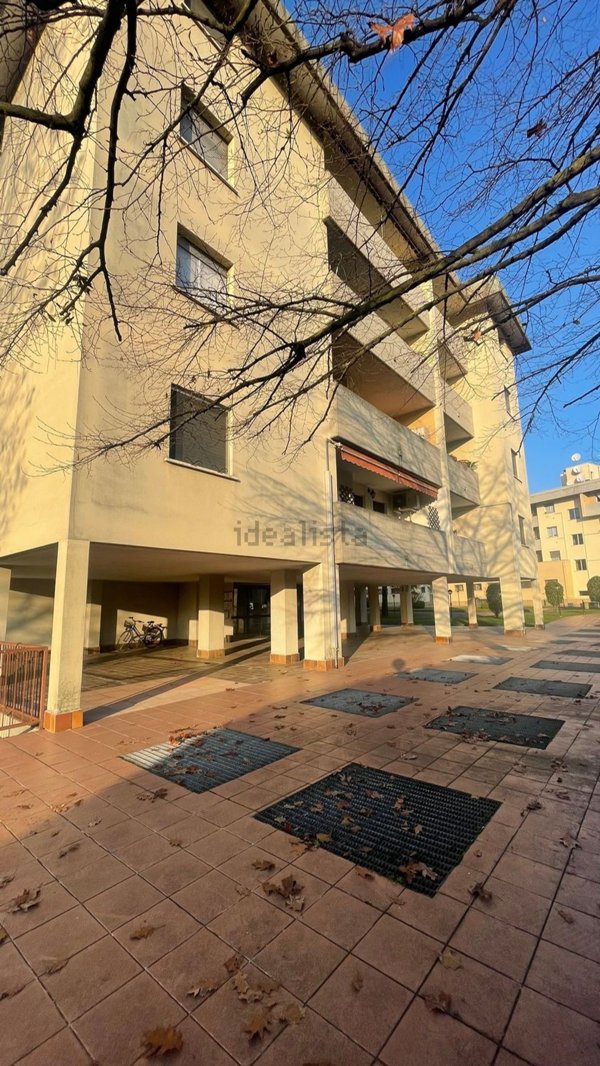 appartamento in vendita a Vimercate