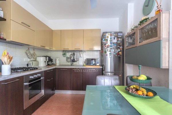 appartamento in vendita a Vimercate in zona Centro Storico
