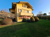 casa indipendente in vendita a Vimercate