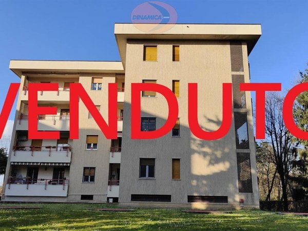 appartamento in vendita a Vimercate in zona Centro Storico