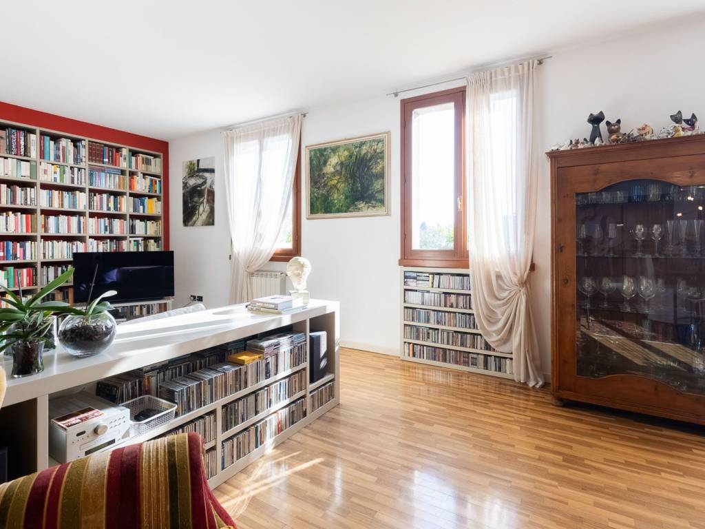 appartamento in vendita a Vimercate