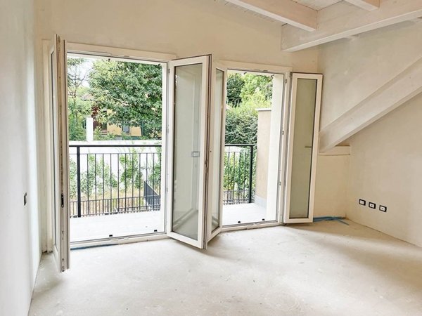 casa indipendente in vendita a Vimercate in zona Centro Storico