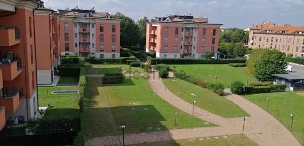 appartamento in vendita a Vimercate