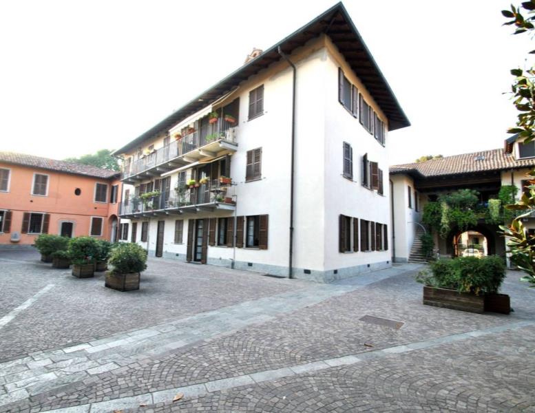 appartamento in vendita a Vimercate in zona Oreno