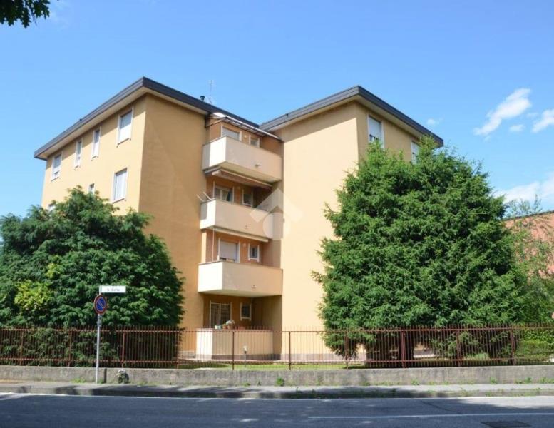appartamento in vendita a Vimercate