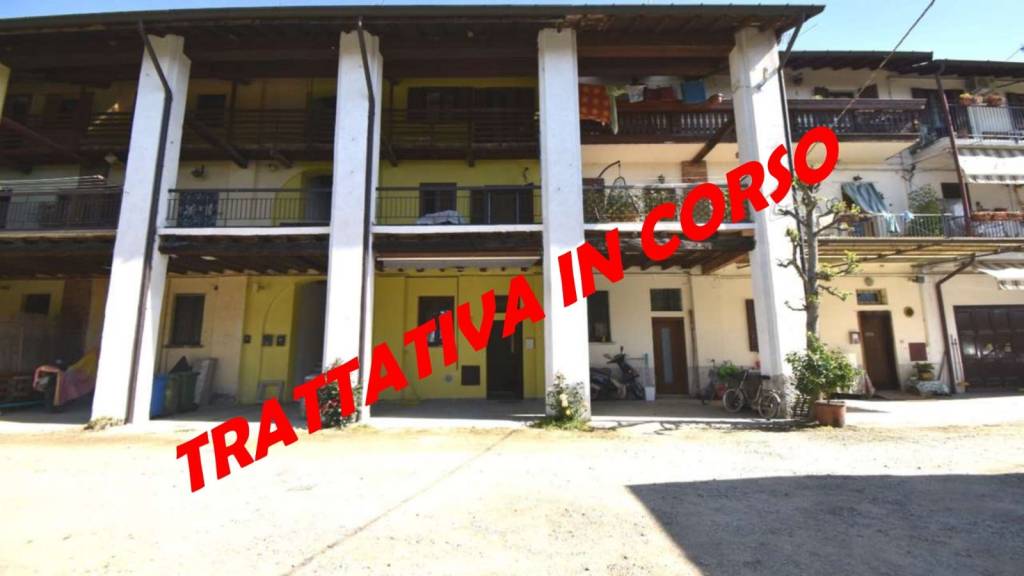 casa indipendente in vendita a Vimercate