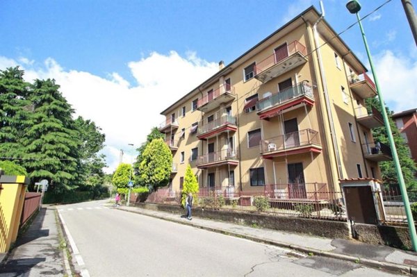 appartamento in vendita a Vimercate in zona Oreno