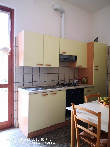 appartamento in vendita a Vimercate in zona Centro Storico