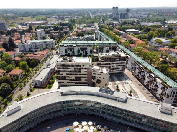 appartamento in vendita a Vimercate in zona Centro Storico