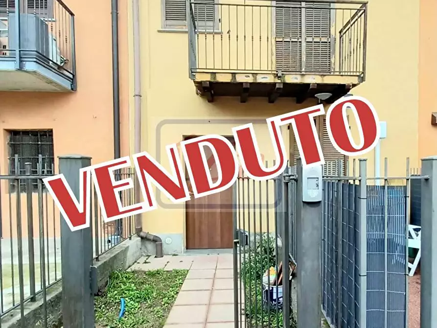 casa indipendente in vendita a Vimercate