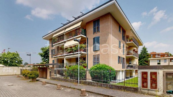 appartamento in vendita a Vimercate