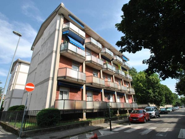 appartamento in vendita a Vimercate