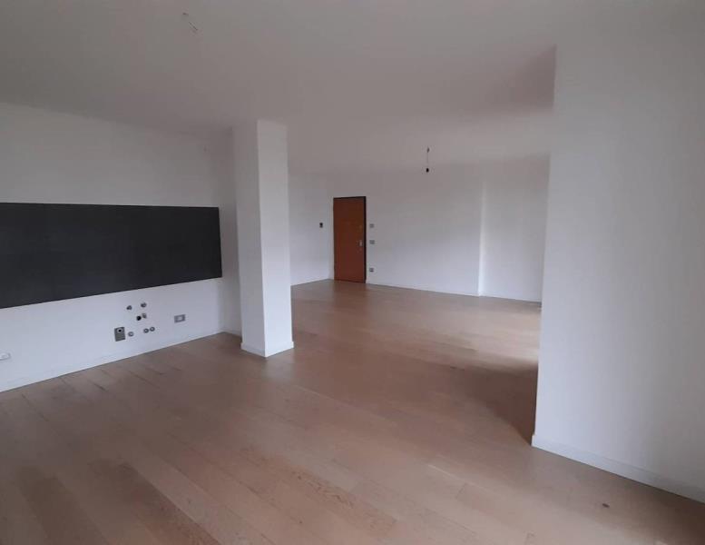 appartamento in vendita a Vimercate