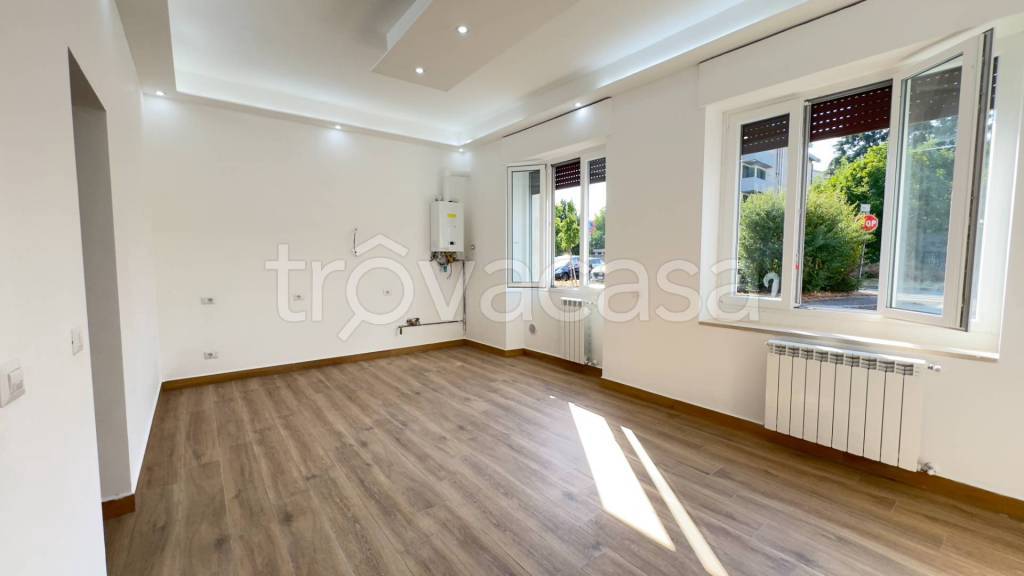 casa indipendente in vendita a Vimercate in zona Velasca